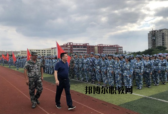 合肥高新科技學(xué)校2020年報(bào)名條件、招生要求、招生對象