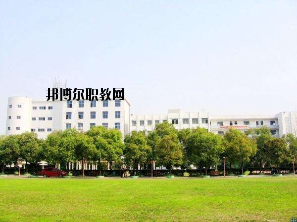 博愛職業(yè)中等專業(yè)學(xué)校2021年報(bào)名條件、招生要求、招生對(duì)象