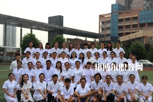眉山衛(wèi)生職業(yè)學(xué)校2020年報(bào)名條件、招生要求、招生對(duì)象