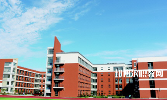 湛江湛港職業(yè)技術(shù)學(xué)校怎么樣、好不好