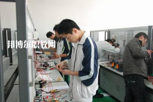 蓬安縣濟(jì)渡職業(yè)中學(xué)2020年報(bào)名條件、招生要求、招生對(duì)象