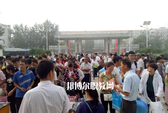 青縣職業(yè)技術(shù)教育中心2020年報(bào)名條件、招生要求、招生對(duì)象