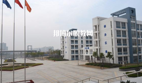蕪湖高級職業(yè)技術學校2020年有哪些專業(yè)