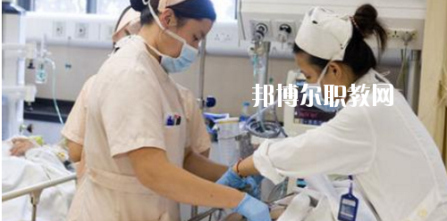 貴州2020年女生學什么衛(wèi)校好