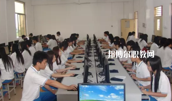 惠州惠陽區(qū)職業(yè)技術(shù)學校2020年報名條件、招生要求、招生對象