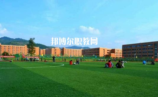 漯河市第二中等專業(yè)學(xué)校2021年報(bào)名條件、招生要求、招生對象