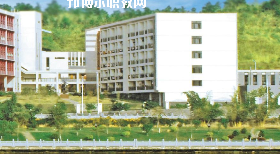 梅州藝術學校2020年報名條件、招生要求、招生對象
