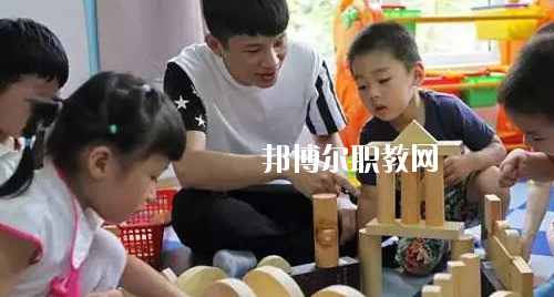 貴州2020年現(xiàn)在讀幼師學(xué)校什么專(zhuān)業(yè)好