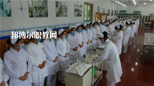 四川2020年衛(wèi)校中專學校排名