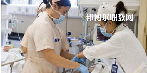 貴陽(yáng)2020年女生適合衛(wèi)校嗎
