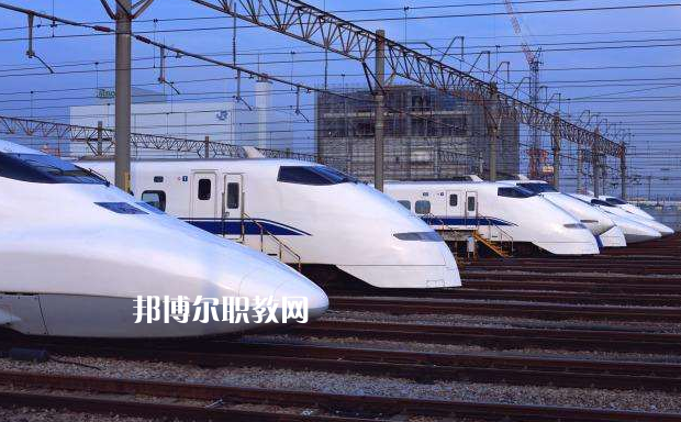 甘肅2020年高鐵學(xué)校和職高哪個好