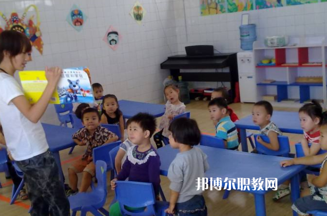 湖北2020年幼師學(xué)?？梢詫W(xué)什么