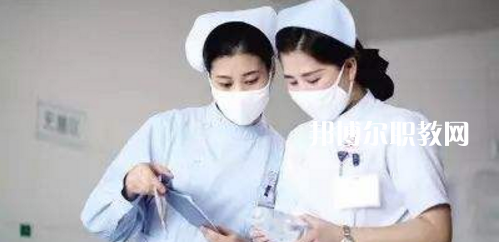 貴陽2020年初中生報什么衛(wèi)校好