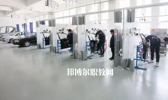 廣東2020年讀汽修學(xué)校學(xué)什么技術(shù)好