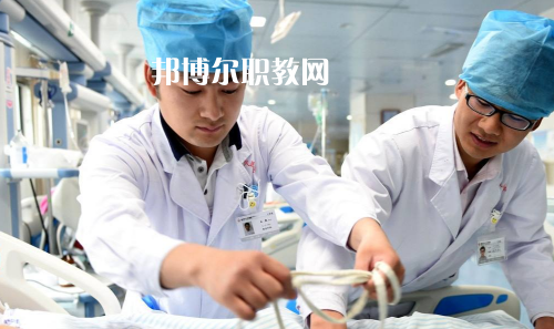 貴陽(yáng)2021年衛(wèi)校有男生嗎