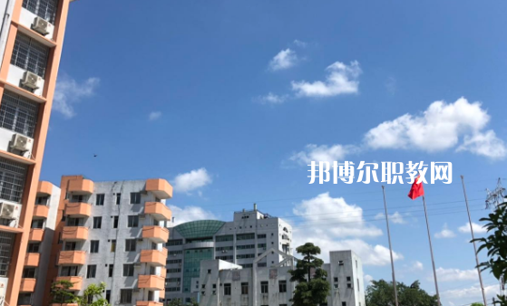 廣東南粵技工學(xué)校怎么樣、好不好
