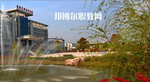 安徽2021年讀鐵路學校能考大學嗎