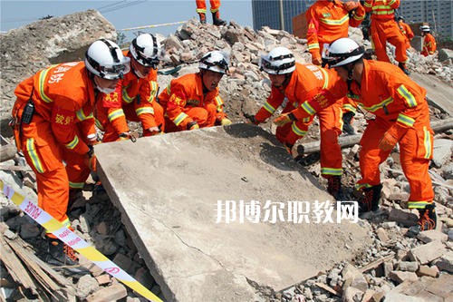 四川2021年男生上消防技術工程學校學什么好