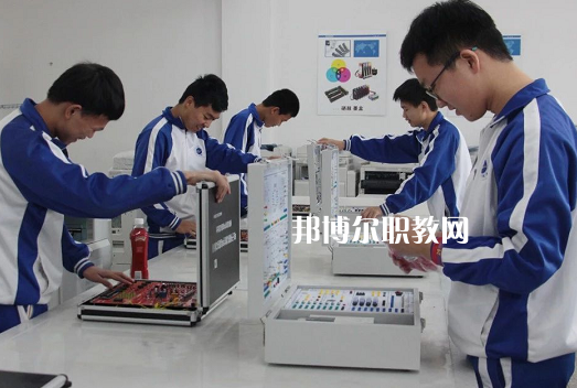 汕頭中博職業(yè)技術(shù)學(xué)校2021年學(xué)費、收費多少