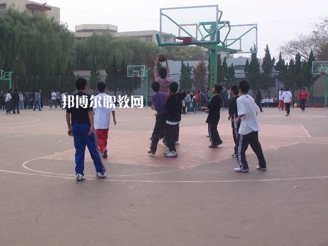 濮陽(yáng)市油田職業(yè)中等專業(yè)學(xué)校2021年報(bào)名條件、招生要求、招生對(duì)象