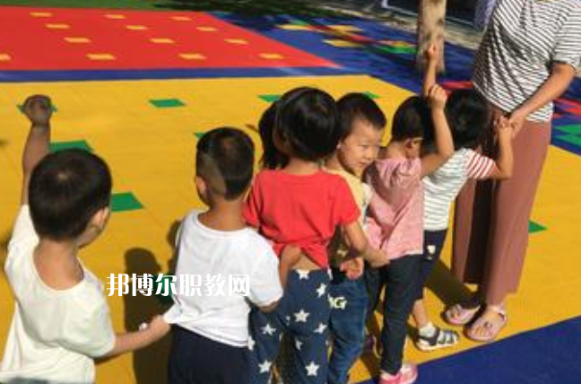 武漢2021年初中生不去幼師學(xué)校怎么辦