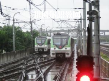 重慶2021年怎么讀鐵路學(xué)校