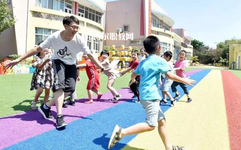 貴陽(yáng)2021年初中生學(xué)幼師學(xué)校怎樣