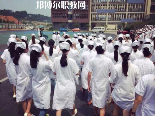 成都2021年初中生讀什么衛(wèi)校最好