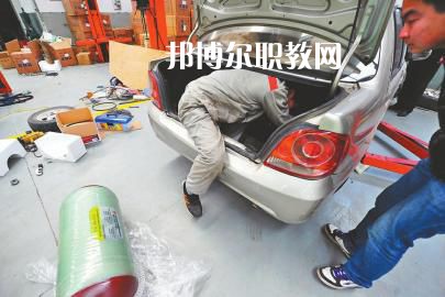 四川2021年初中生報什么汽修學校