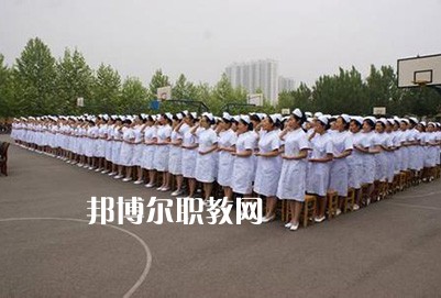 成都2021年初中生可以讀什么衛(wèi)校