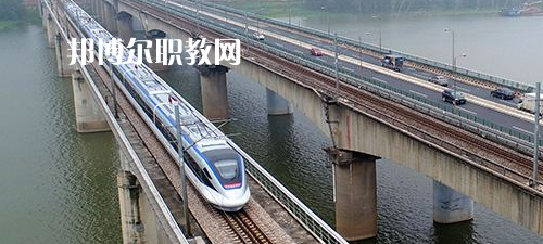 南寧2021年鐵路學(xué)校的專業(yè)有哪些