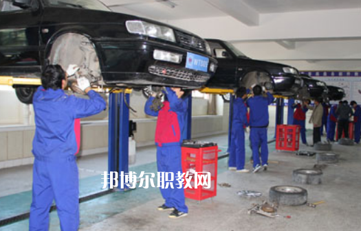 廣東2021年哪家汽修學(xué)校好