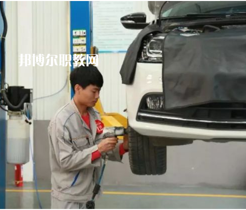 重慶2021年汽修學(xué)校學(xué)什么專業(yè)好