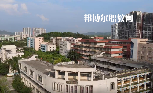 鶴山職業(yè)技術(shù)學(xué)校2021年學(xué)費(fèi)、收費(fèi)多少