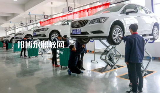 廣東2021年女生上汽修學(xué)校學(xué)什么專業(yè)好