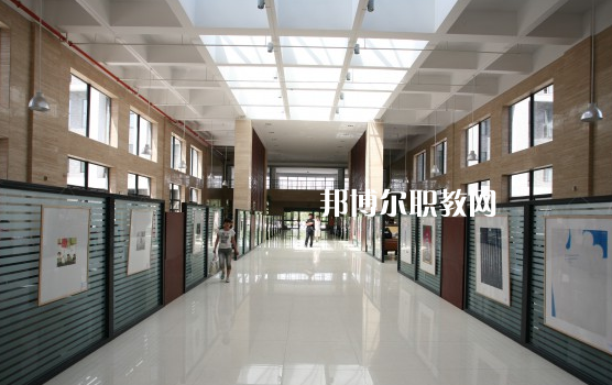西安2021年初中生怎么考幼師學(xué)校