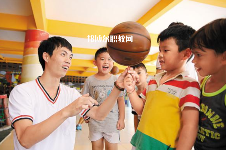 武漢2021年男生讀幼師學(xué)校有前途嗎