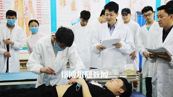 西安2021年男生讀衛(wèi)校好嗎