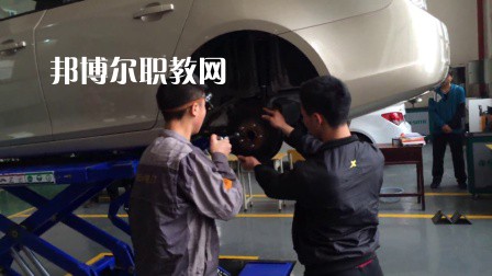 四川2021年哪個汽修學校就業(yè)好