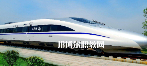 南寧2021年職高和鐵路學(xué)校有哪些區(qū)別