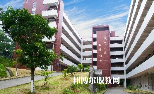 韶關(guān)中等職業(yè)技術(shù)學校2021年報名條件、招生要求、招生對象