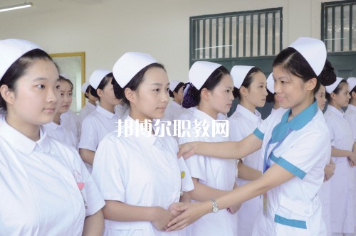 成都2021年衛(wèi)校?？茖W(xué)校