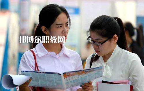 成都2021年大專學校有哪些有衛(wèi)校