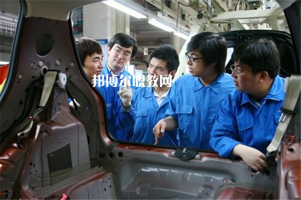 四川2021年沒(méi)有畢業(yè)證可以讀汽修學(xué)校嗎