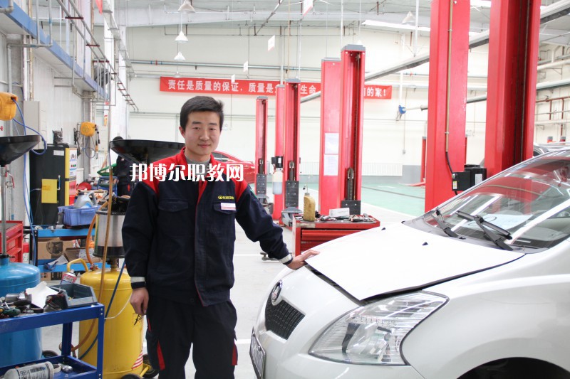 四川2021年讀汽修學(xué)校有什么好處