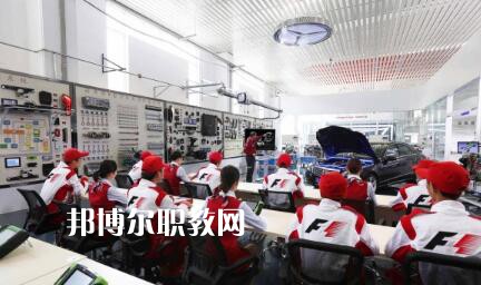 四川2021年讀汽修學(xué)校需要什么證件