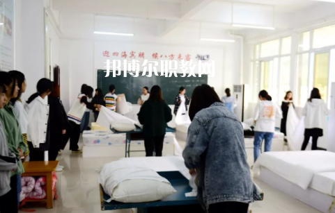 重慶巫溪職業(yè)教育中心2021年報名條件、招生要求、招生對象