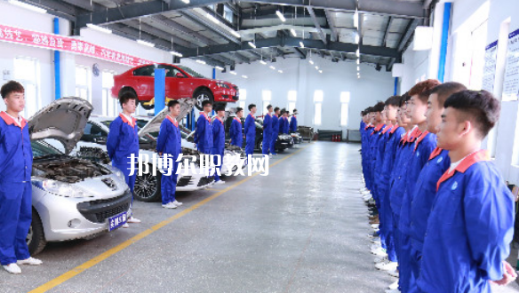 廣州2021年中專汽修學(xué)?？梢钥即髮? width=