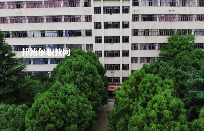貴州2021年初中畢業(yè)不去中專學(xué)校怎么辦