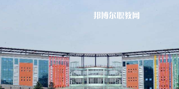 貴州2021年初中生怎么讀中專